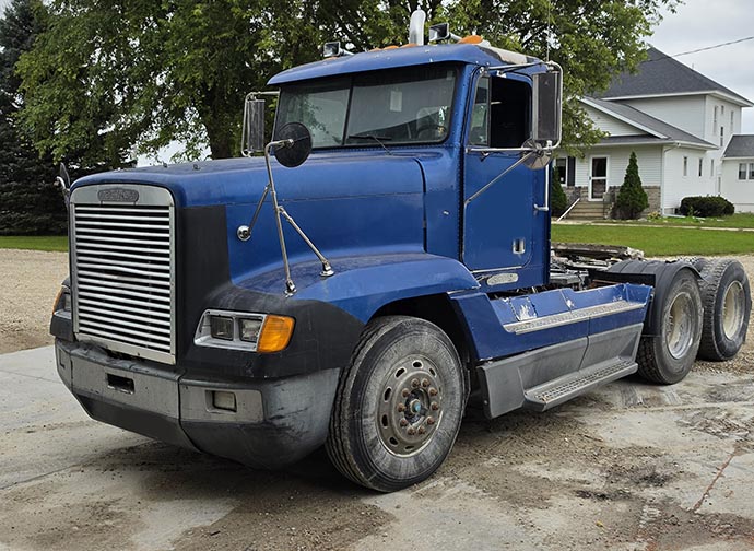 1996 Freightliner USF-1E