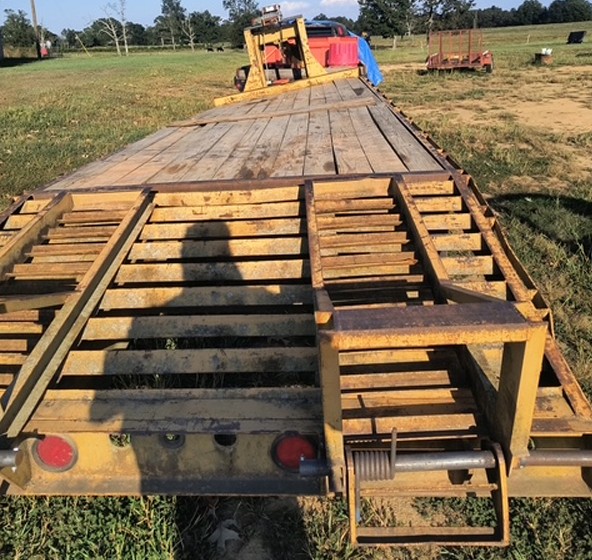 1996 Winston AG21024BC Gooseneck Trailer