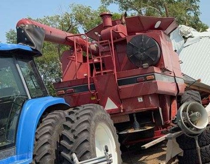 1997 CASE IH 2188 Combine - Image 6