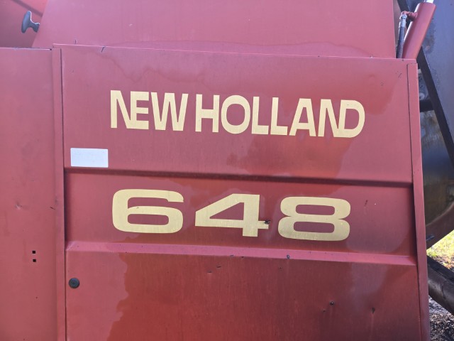1999 New Holland 648 Round Baler - Image 19