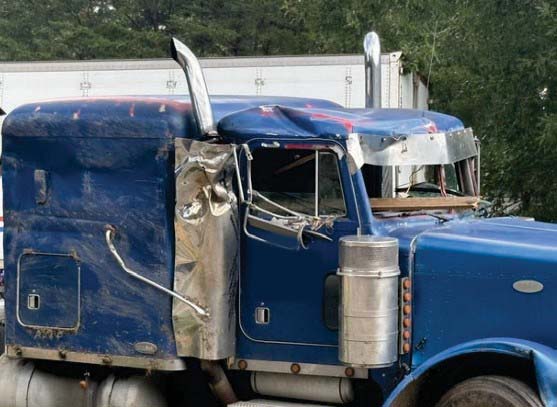 2000 Peterbilt 379 - Image 5