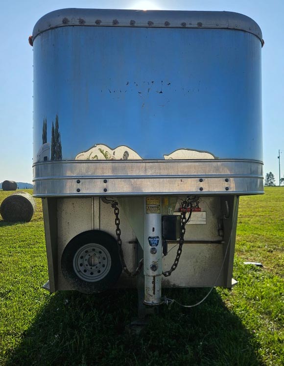 2002 Kiefer Built Genesis X 4-Horse Trailer