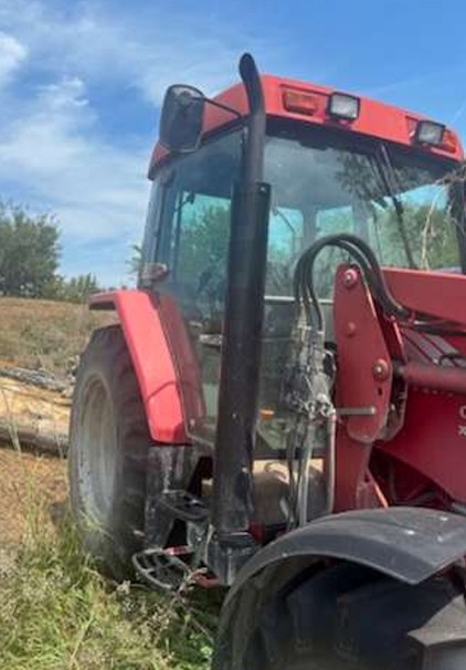 2004 McCormick CX85 Tractor - Image 3