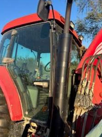 2004 McCormick CX85 Tractor - Image 5