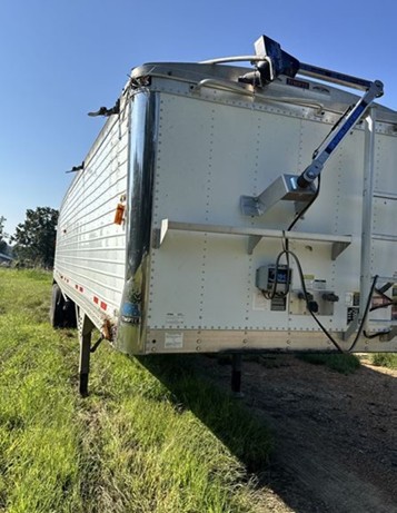 2004 Timpte Hopper Trailer - Image 2