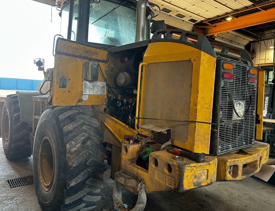 2005 John Deere 544J Wheel Loader - Image 3