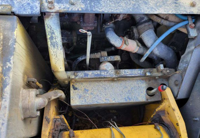 2005 Komatsu PC228USLC Excavator - Image 14