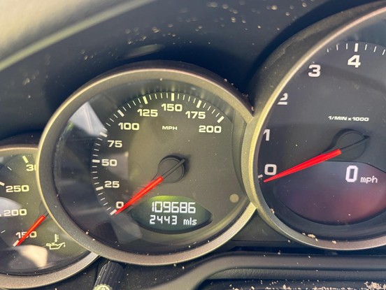 2005 Porsche 911 Carrera - Image 33