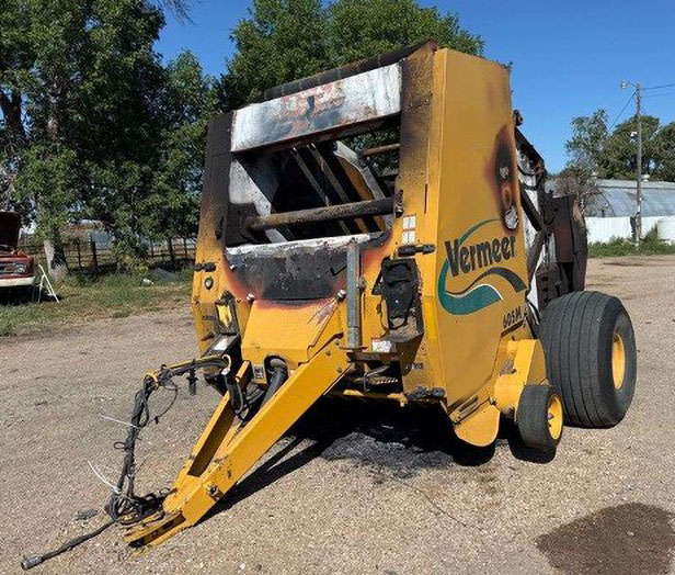 2005 Vermeer 605M Baler