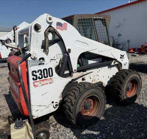 2006 Bobcat S300 Skid Steer