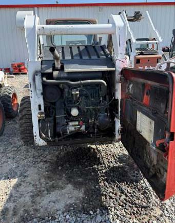 2006 Bobcat S300 Skid Steer - Image 2