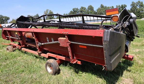 2008 CASE IH 1020 Grain Header - Image 3