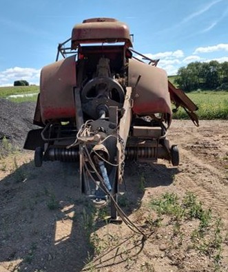 2008 Massey Ferguson Hesston 2150 Baler - Image 3