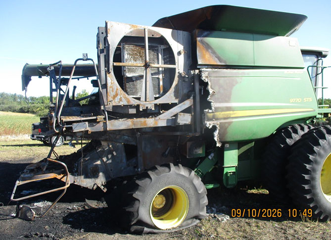 2008 John Deere 9770 Combine - Image 10