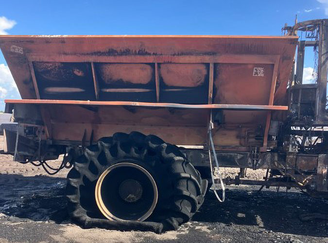 2010 Ag-Chem 8204 Terragator - Image 6
