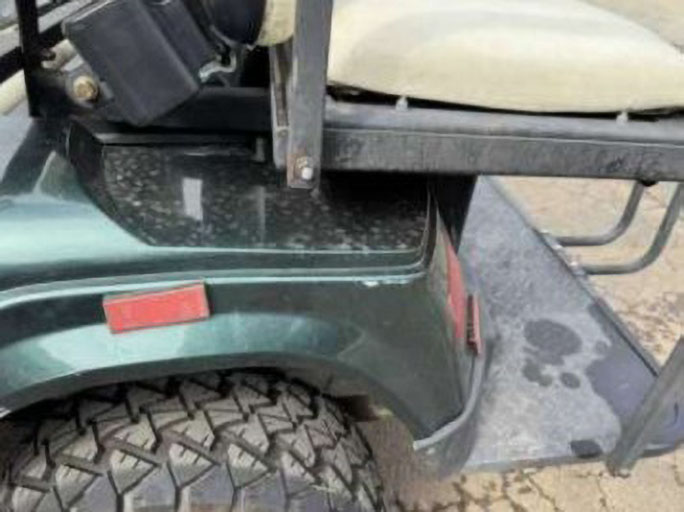 2010 Zone Electric Golf Cart - Image 21