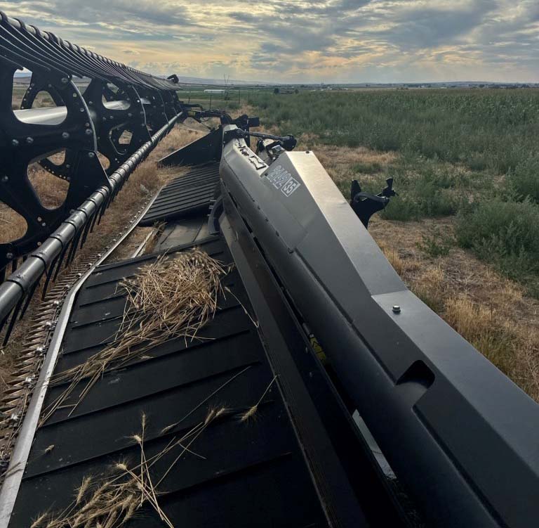 2011 Case IH 2142 Header - Image 8