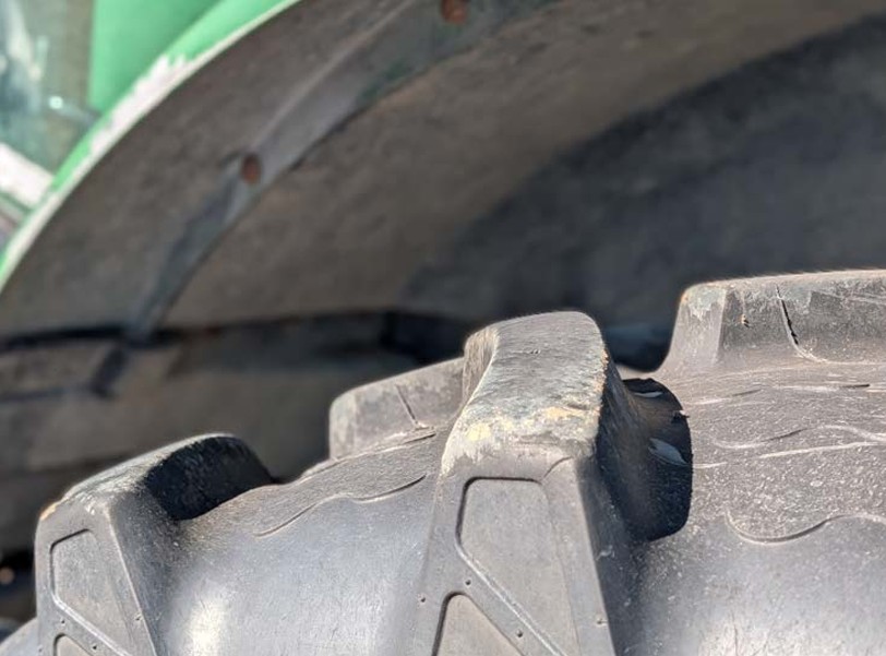 2012 John Deere 8285R Tractor - Image 19