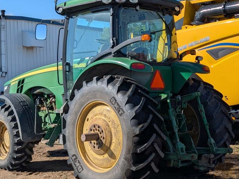 2012 John Deere 8285R Tractor - Image 8