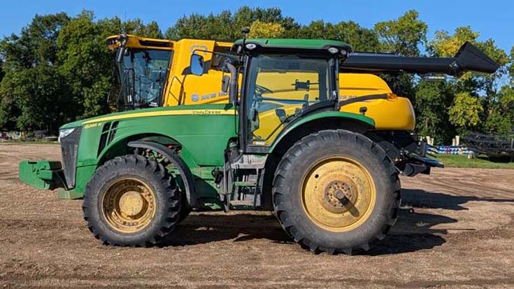 2012 John Deere 8285R Tractor - Image 9
