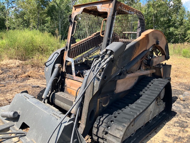 2012 New Holland C238 Skid Steer - Image 10