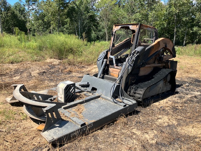 2012 New Holland C238 Skid Steer - Image 3