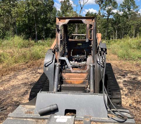 2012 New Holland C238 Skid Steer - Image 9