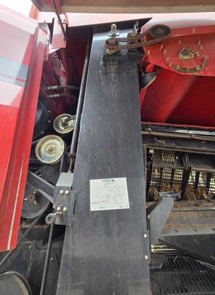 2013 CASE IH 8230 Combine - Image 23