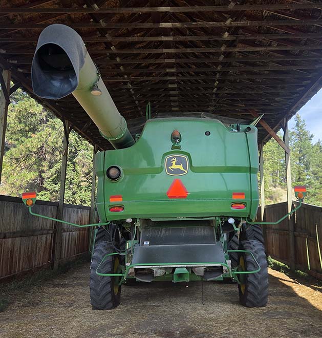 2013 John Deere s670 Combine - Image 2