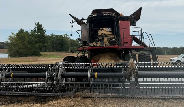 2014 Case IH 8240 Combine - Image 5