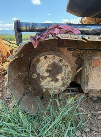 2014 Caterpillar 320E Excavator - Image 7