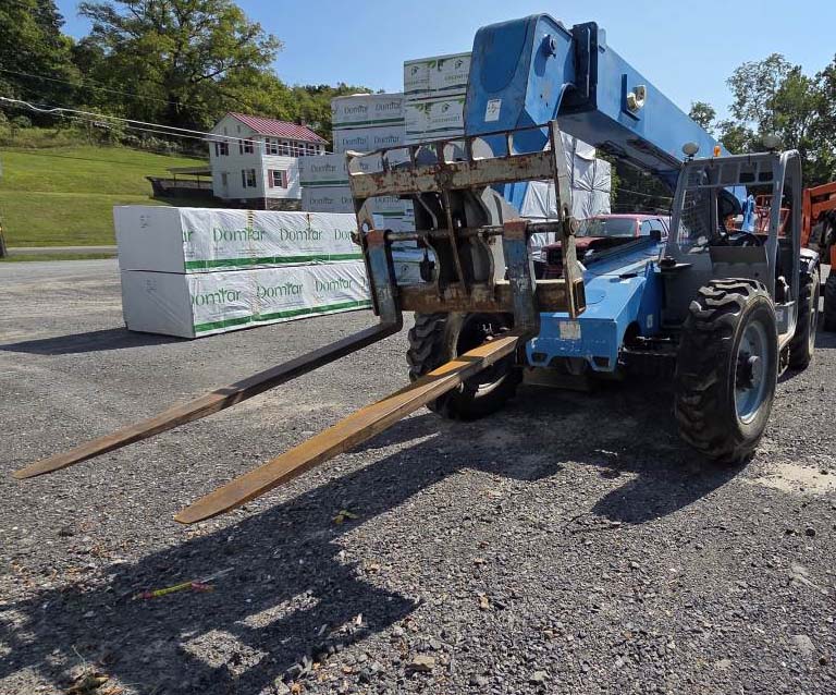 2014 Genie GTH844 Telehandler - Image 7