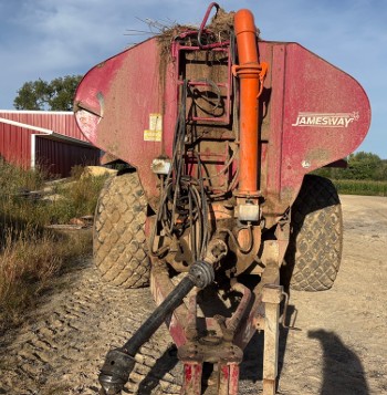2015 Jamesway 4600 Manure Tanker - Image 2