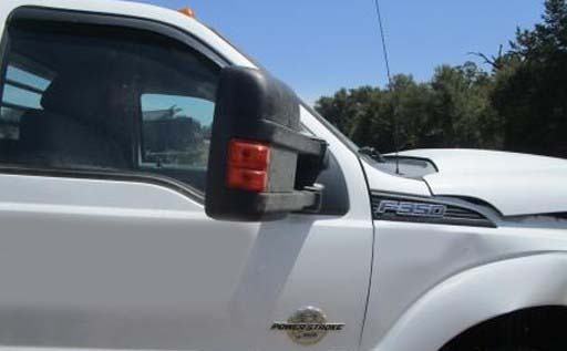 2015 Ford F-350 Flatbed - Image 15