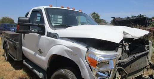 2015 Ford F-350 Flatbed - Image 9