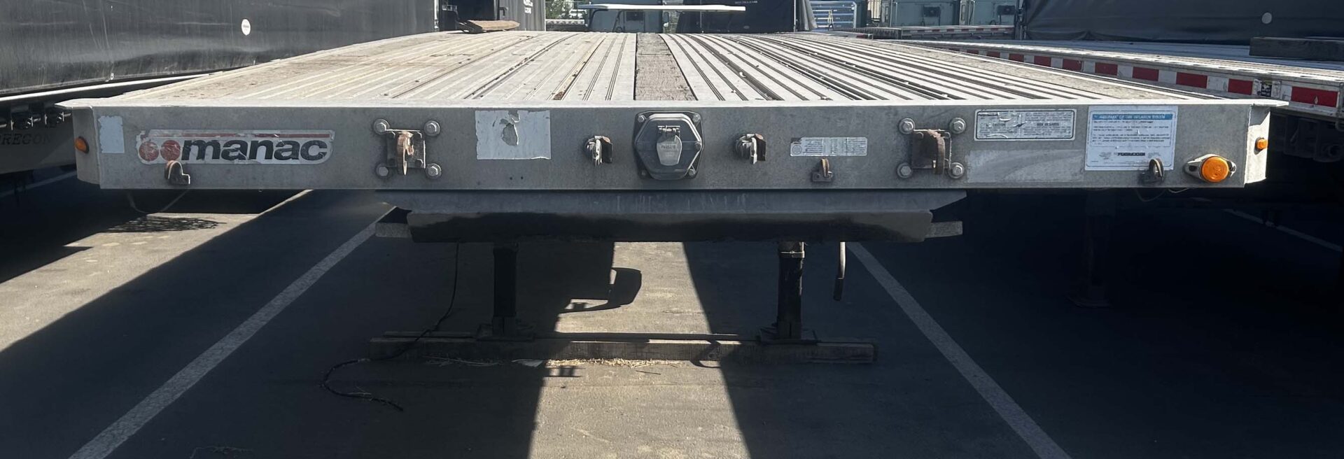 2015 Manac Flatbed Trailer - Image 6