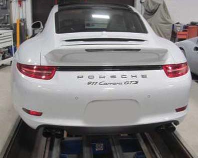 2015 Porsche 911 GTS Carrera - Image 21
