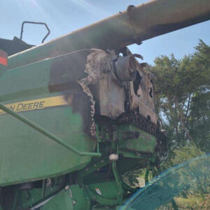 2016 John Deere S690 Combine