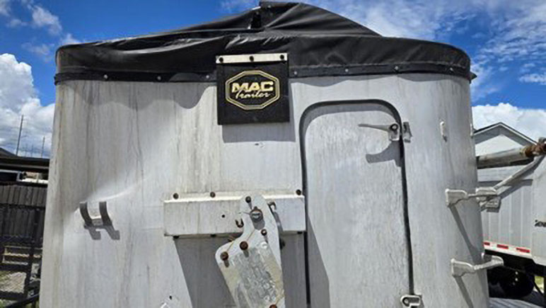 2016 Mac 39′ Aluminum Dump Trailer - Image 6