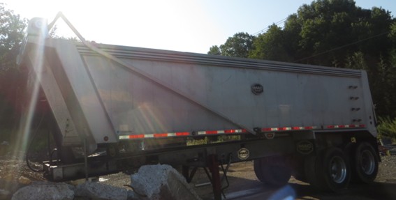 2016 Mac Aluminum Dump Trailer - Image 2
