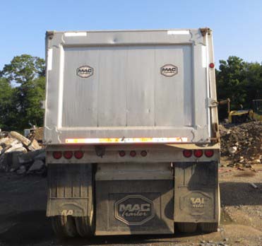 2016 Mac Aluminum Dump Trailer - Image 3