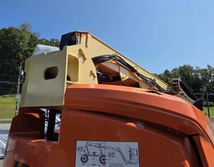 2017 JLG 450A Boom Lift - Image 11