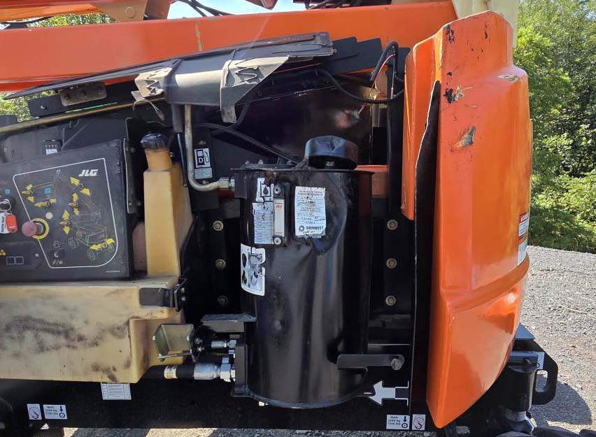 2017 JLG 450A Boom Lift - Image 15