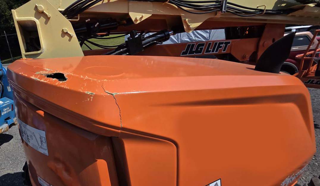 2017 JLG 450A Boom Lift - Image 9