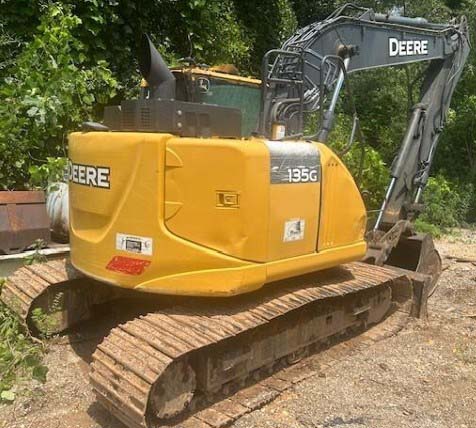 2017 John Deere 135G Excavator