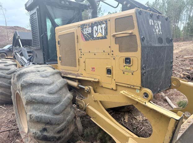 2018 Caterpillar 525D Skidder - Image 2