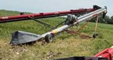 2018 Hutchinson 10-32 Auger - Image 4