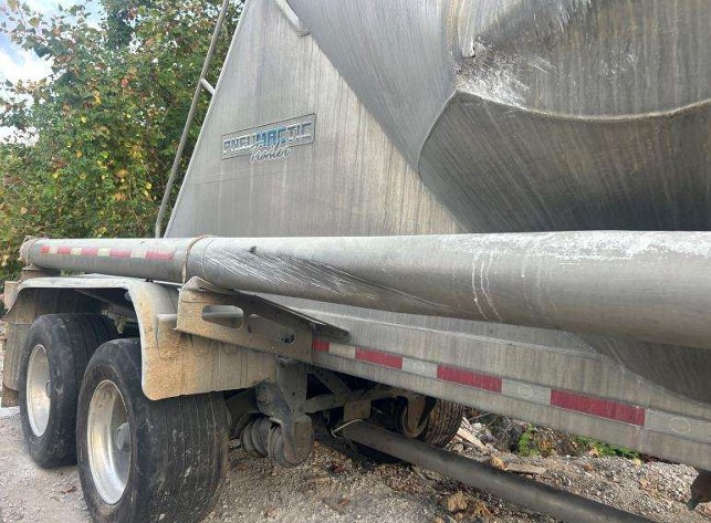 2018 Mac TN1050APB Pneumatic Dry Bulk Tank Trailer - Image 16