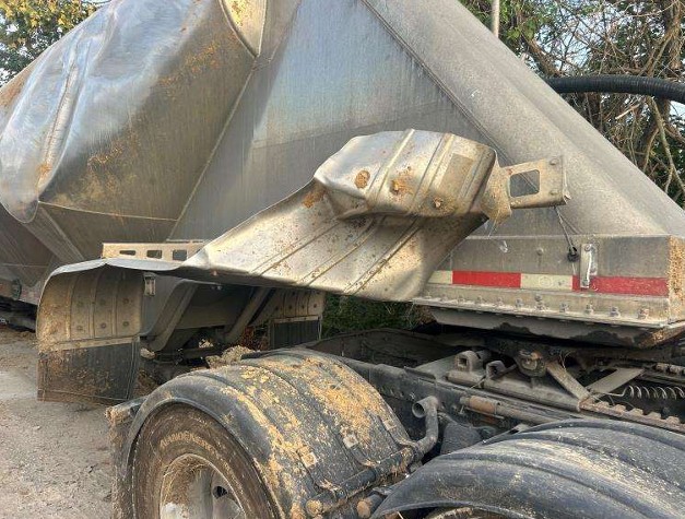 2018 Mac TN1050APB Pneumatic Dry Bulk Tank Trailer - Image 7