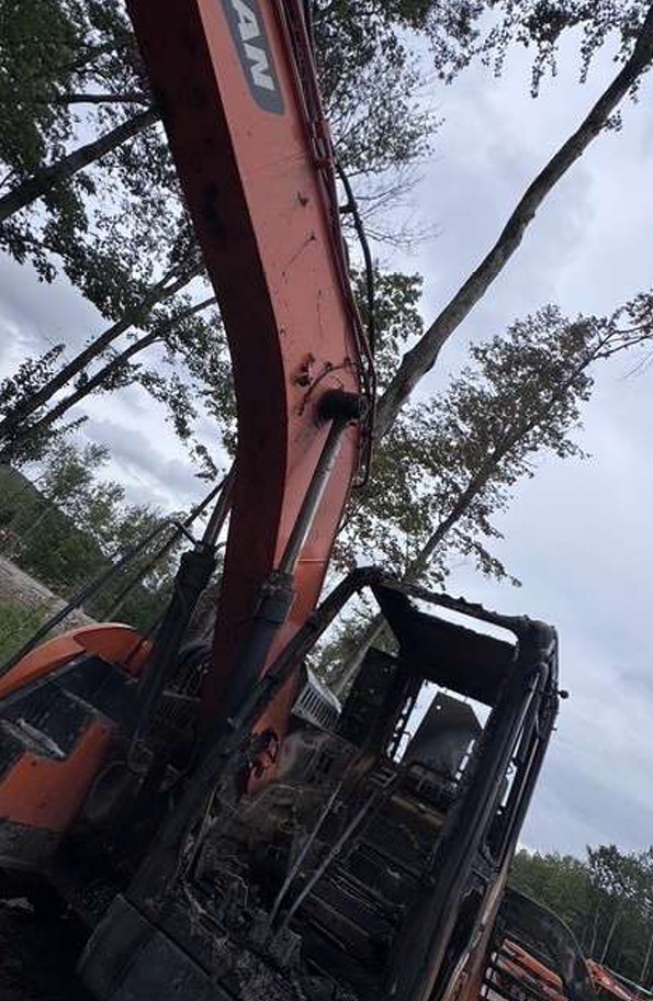 2019 Doosan DX140 LCR-5 Excavator - Image 8